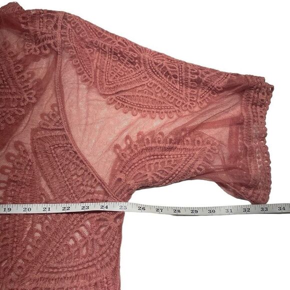 Dusty Mauve Short Sleeve Crocheted Festival Kimono - Picture 3 of 5